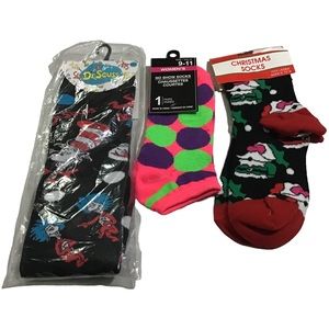 3 Pairs Womens Ladies Socks No Show Crew Sz 6 9 9 11 Dr Seuss Sz 7 Cat Christmas